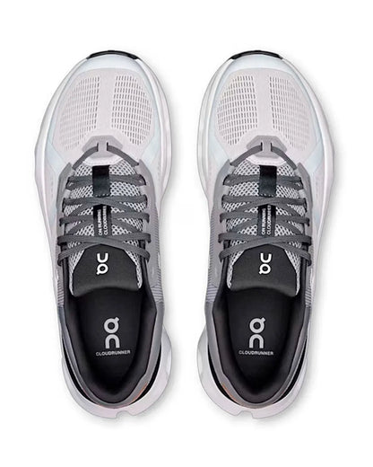 On Men's CloudRunner 2 (SALDI)